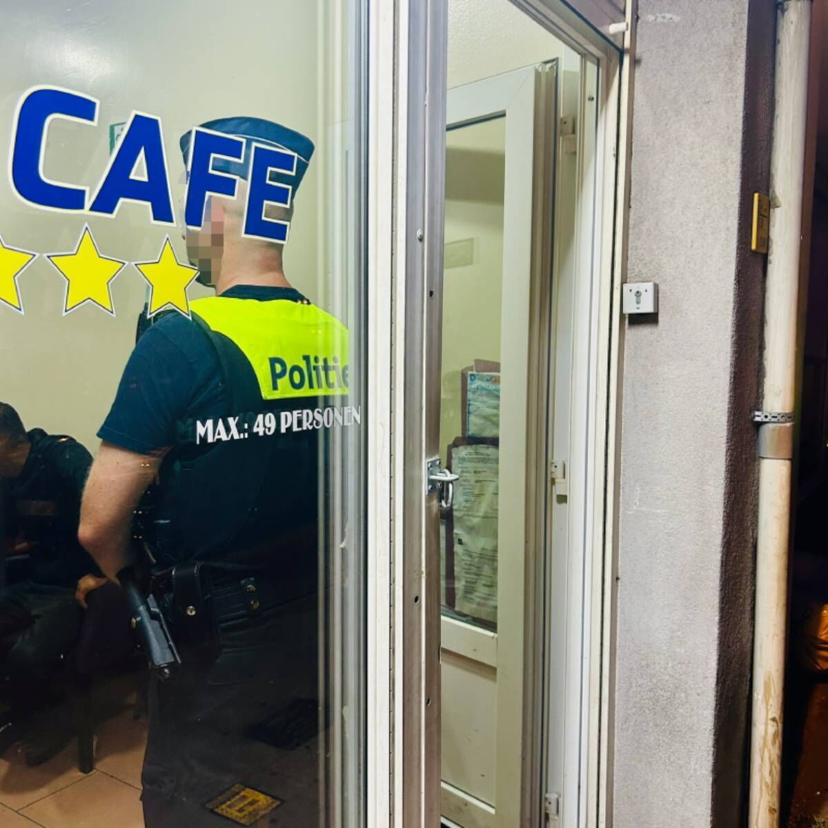 Cafe