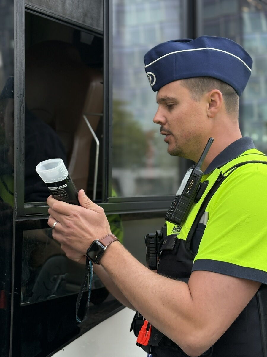 Sampler buschauffeur De Lijn