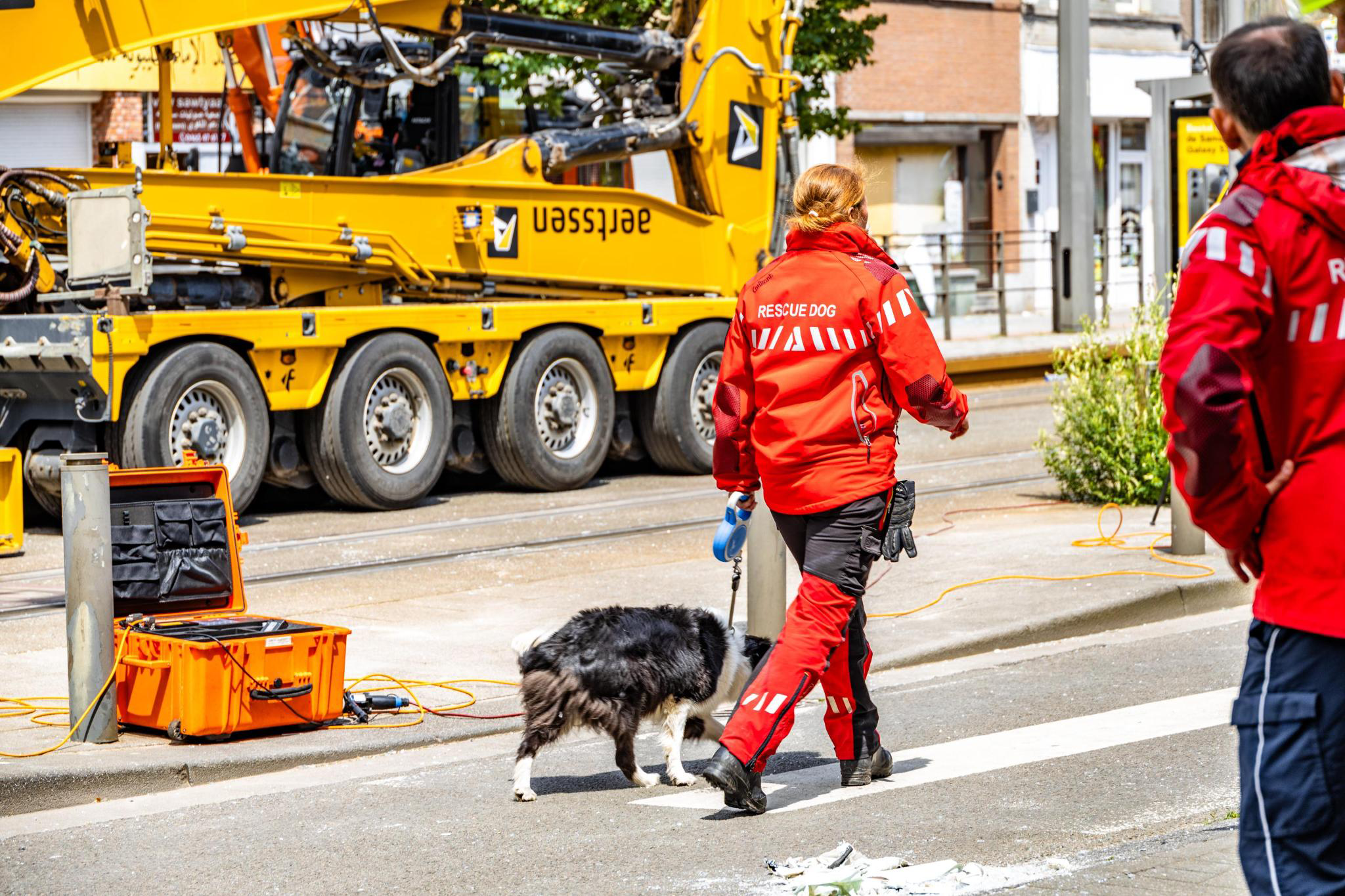 Appartementsgebouw ontploft en ingestort op Sint-Bernardsesteenweg