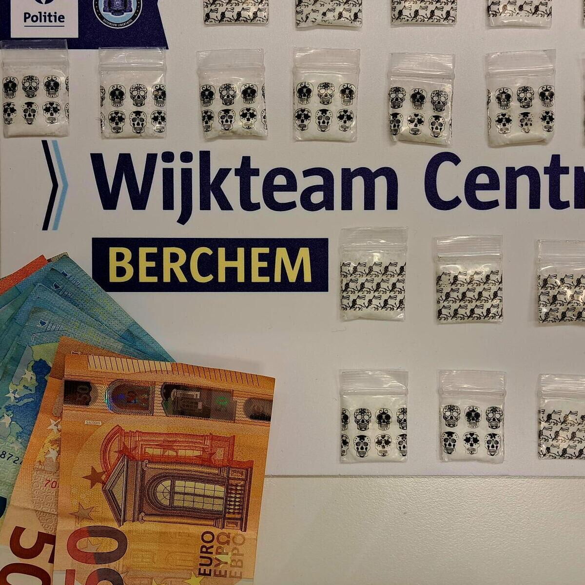 Drugs en vuurwerk bij 13-jarige gevonden | Politiezone Antwerpen